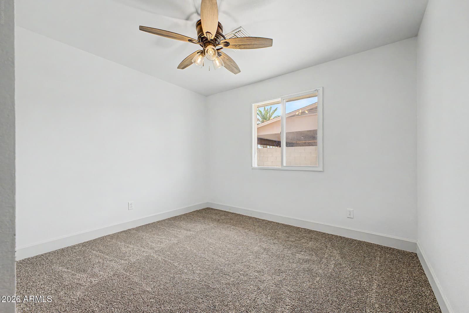1821 W VILLA RITA Drive, Phoenix, AZ 85023 — photo 18 of 39