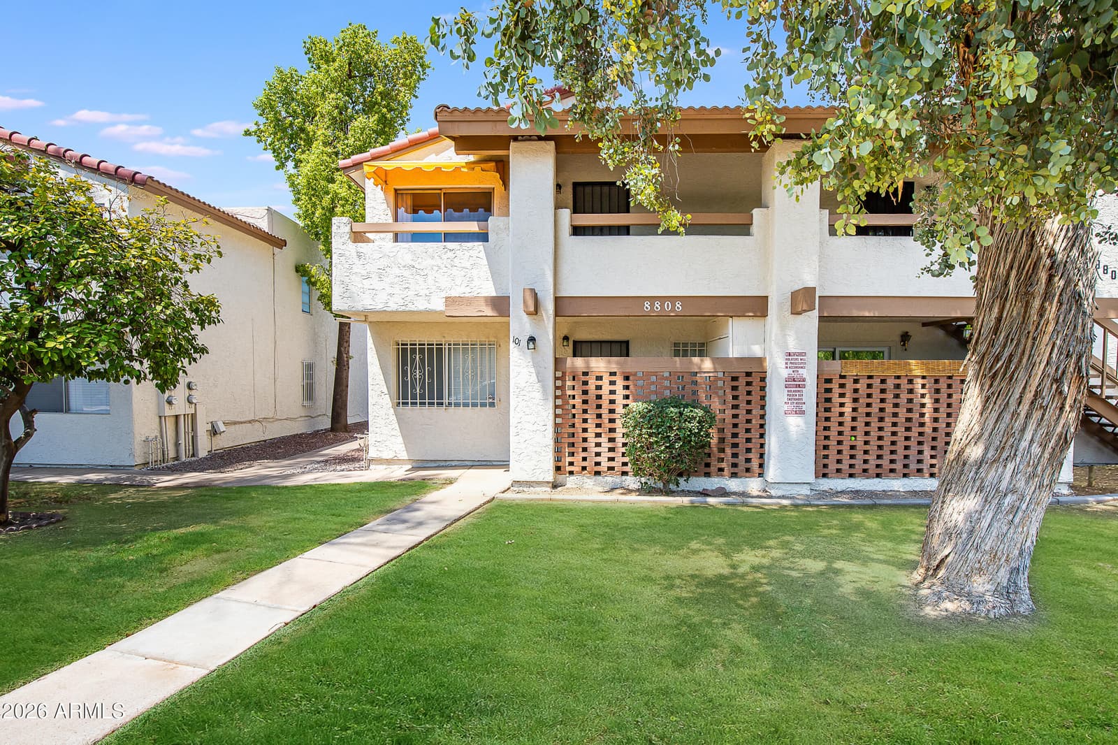 8808 N 8TH Street 203, Phoenix, AZ 85020 — photo 1 of 23