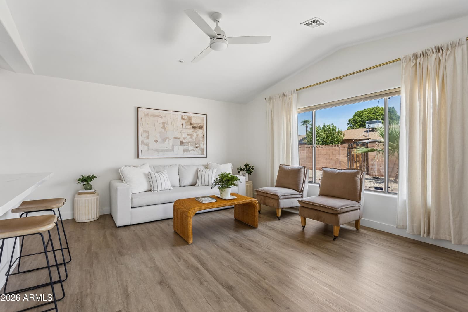 8628 E Oak Street, Scottsdale, AZ 85257 — photo 3 of 45