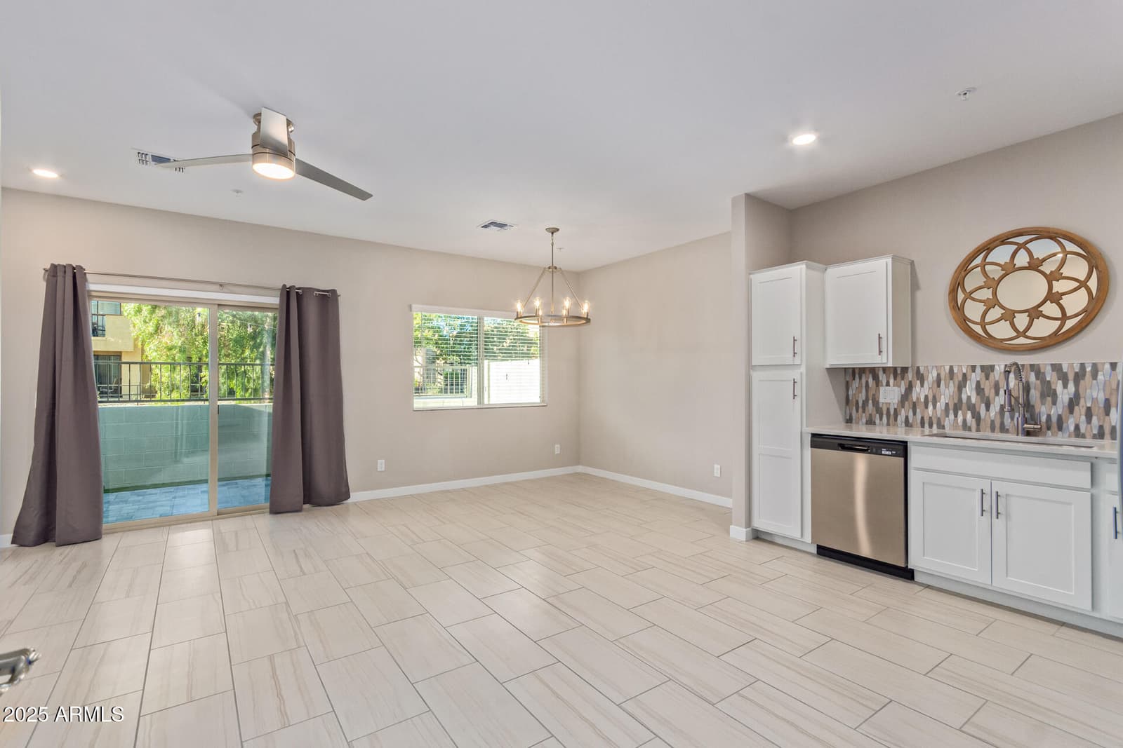 2134 W Harmont Drive, Phoenix, AZ 85021 — photo 9 of 72