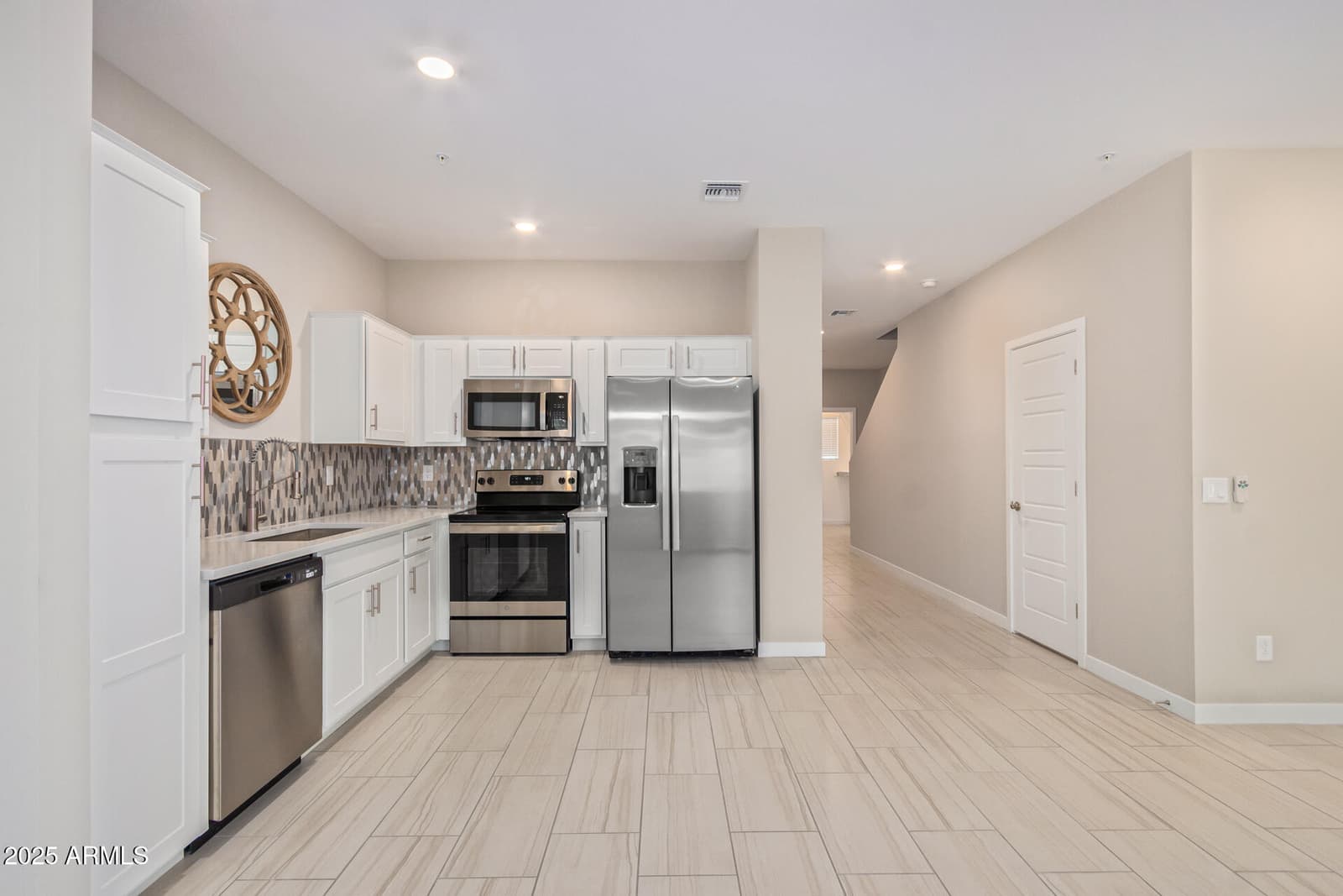 2134 W Harmont Drive, Phoenix, AZ 85021 — photo 11 of 72