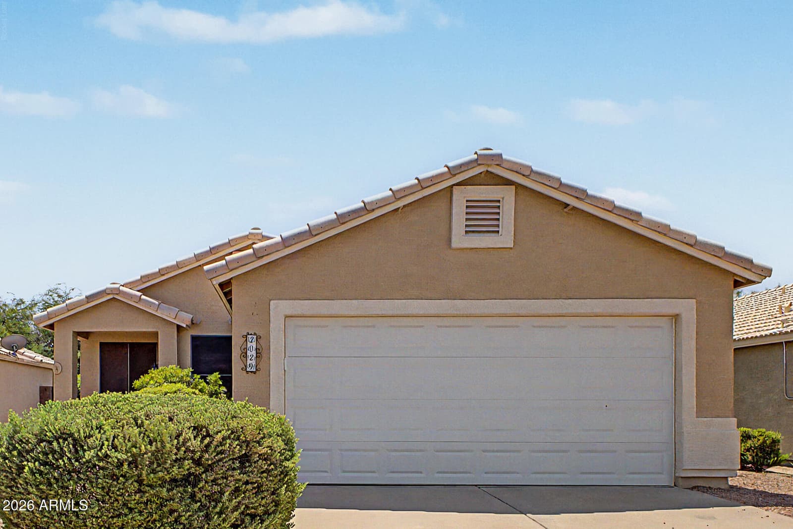 2029 W 18TH Avenue, Apache Junction, AZ 85120 — photo 1 of 14