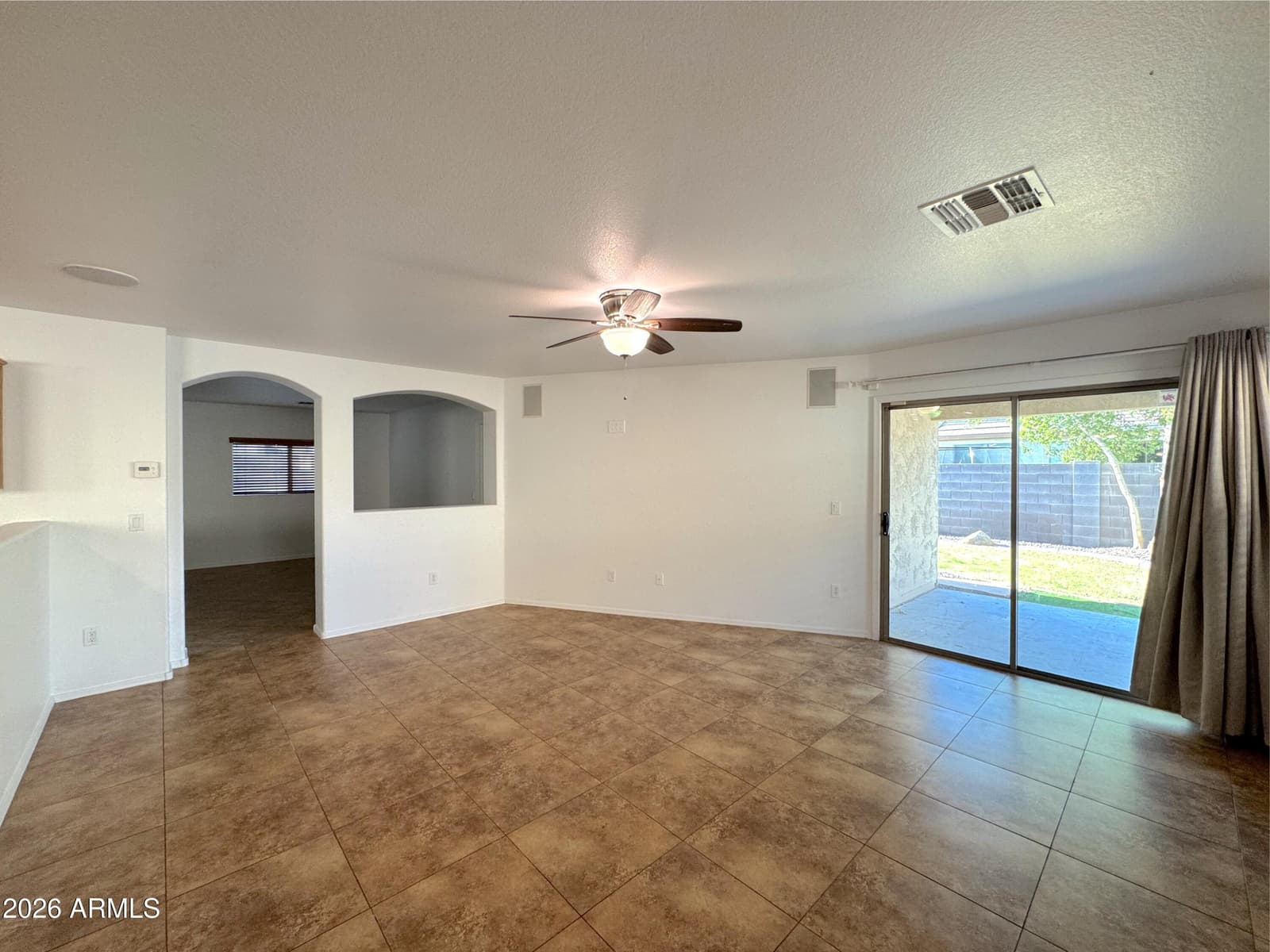 3156 W BELLE Avenue, San Tan Valley, AZ 85144 — photo 9 of 21