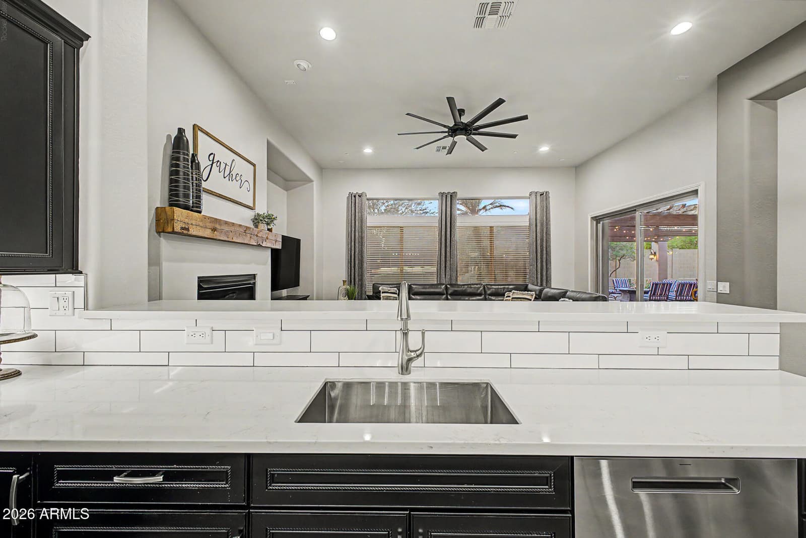 27814 N 15TH Drive, Phoenix, AZ 85085 — photo 24 of 63