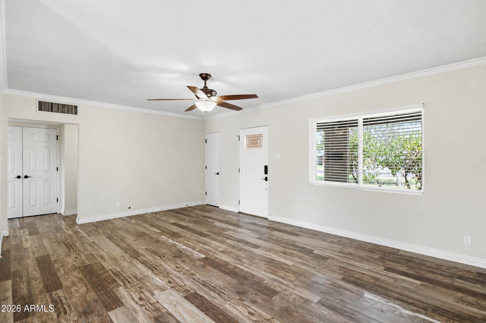 4229 E WILSHIRE Drive, Phoenix, AZ 85008 — photo 7 of 28