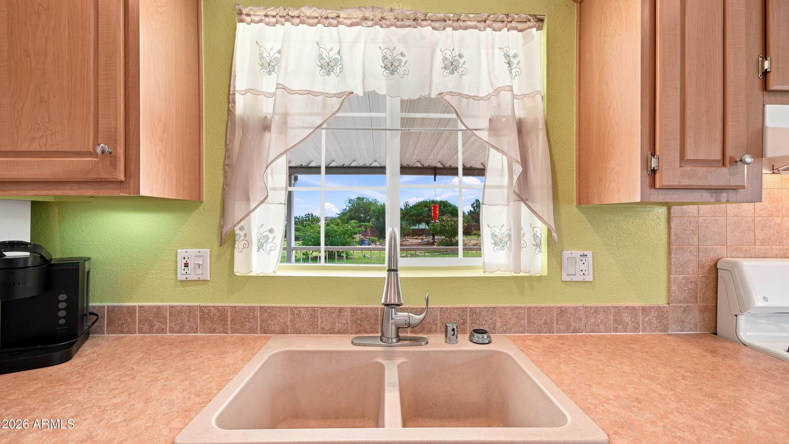 7005 S Elmer Loop, Hereford, AZ 85615 — photo 13 of 44