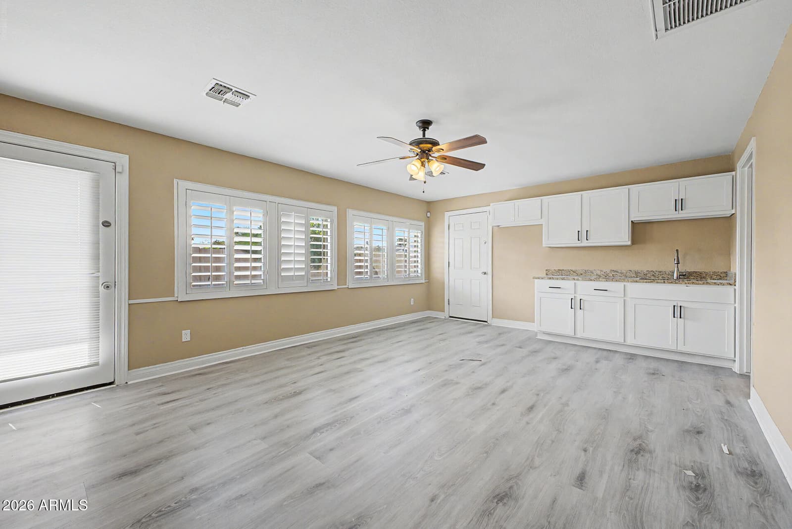 508 E SAGEBRUSH Street, Litchfield Park, AZ 85340 — photo 16 of 41