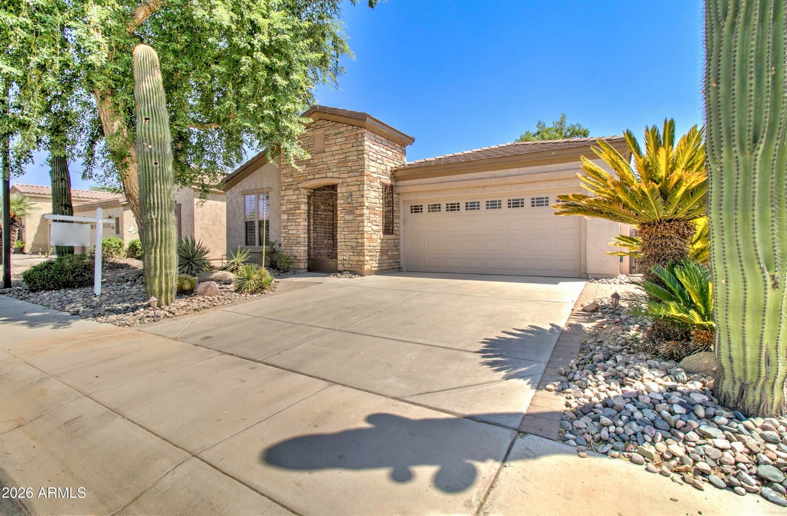 4747 E BLUE SPRUCE Lane, Gilbert, AZ 85298 — photo 1 of 56
