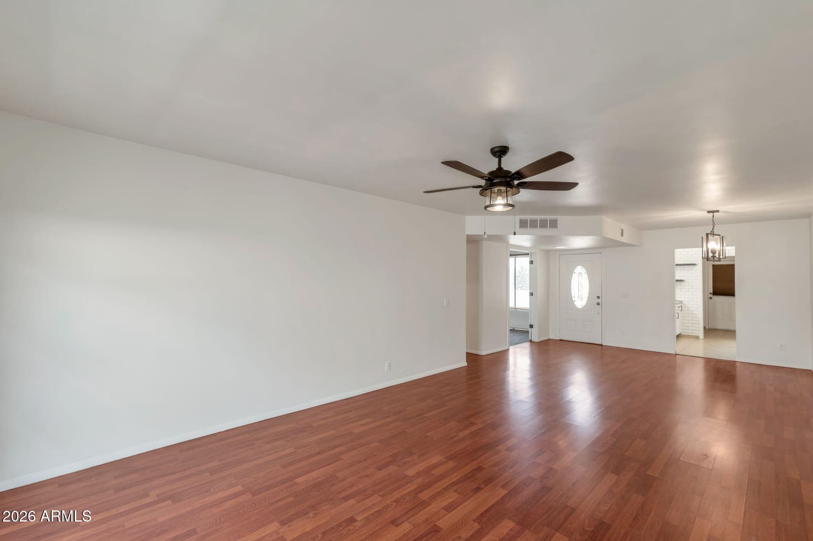 3016 W BOCA RATON Road, Phoenix, AZ 85053 — photo 3 of 16