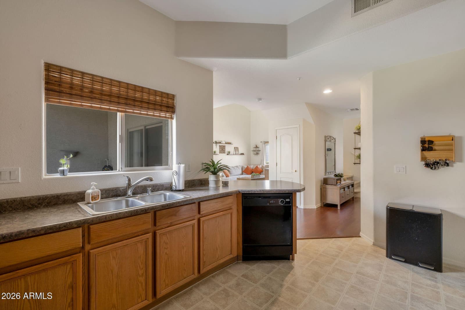8008 W ZOE ELLA Way, Peoria, AZ 85382 — photo 5 of 23