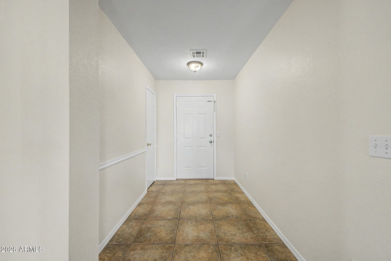1172 S BRIDGER Drive, Chandler, AZ 85286 — photo 4 of 29