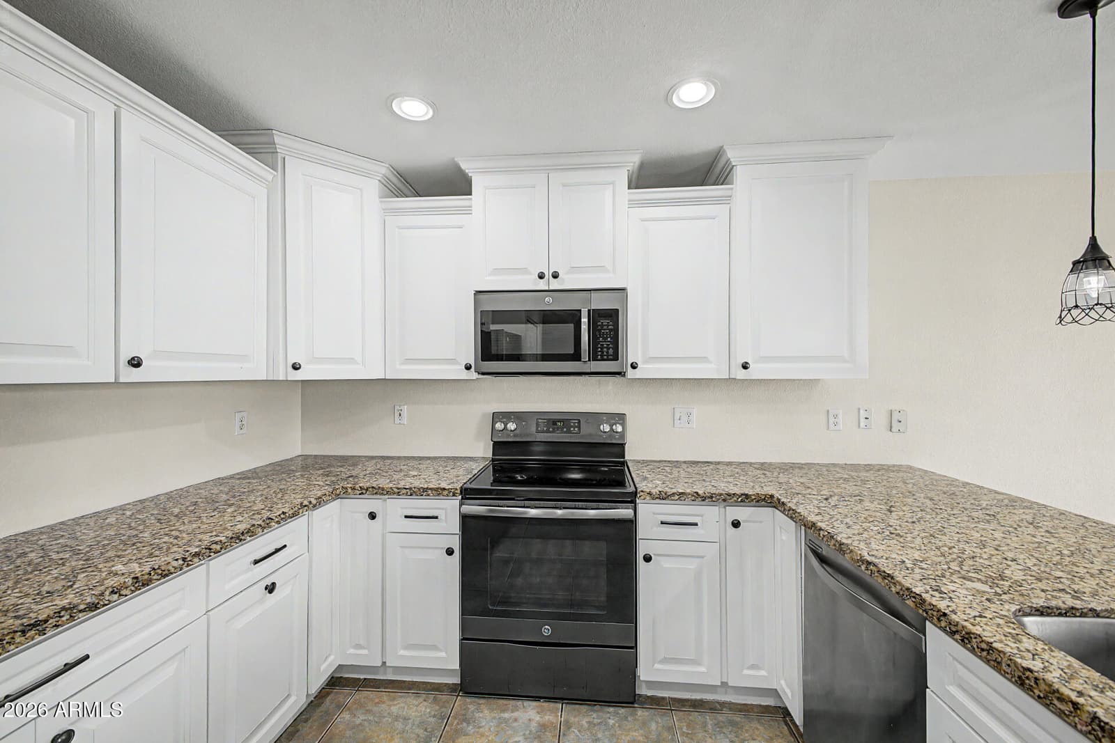 1172 S BRIDGER Drive, Chandler, AZ 85286 — photo 11 of 29