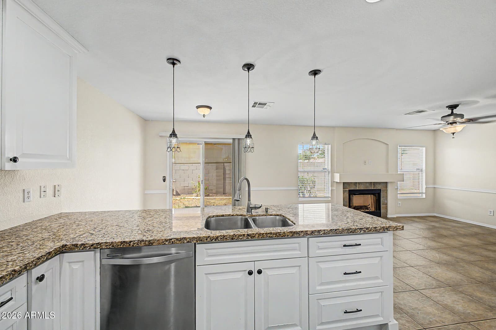 1172 S BRIDGER Drive, Chandler, AZ 85286 — photo 12 of 29