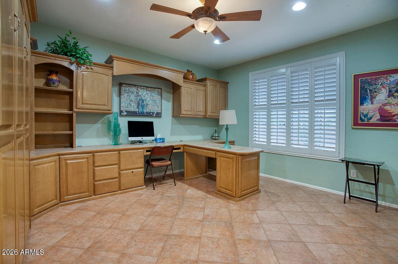 19906 N GOLDEN BARREL Drive, Surprise, AZ 85374 — photo 20 of 34