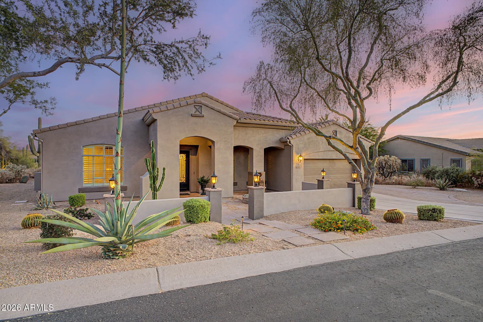 8721 E Nance Street, Mesa, AZ 85207 — photo 7 of 61