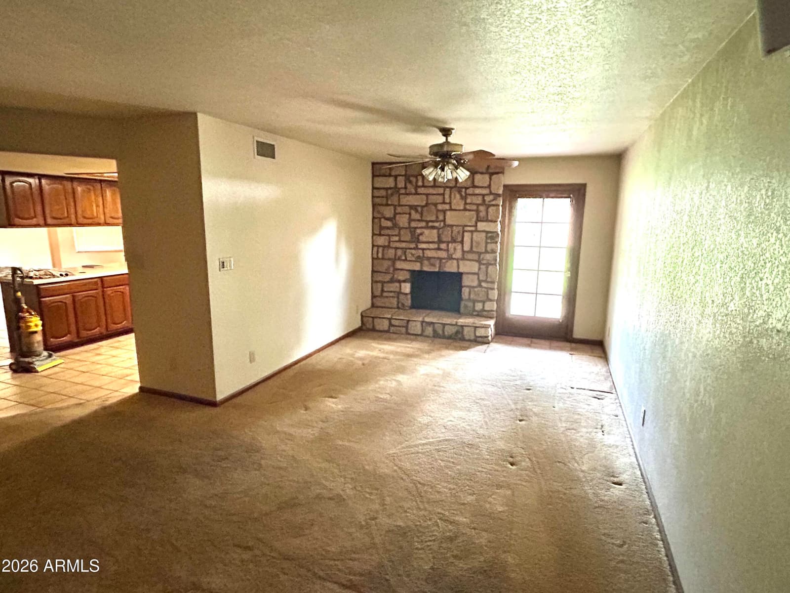 3332 W NORTHVIEW Avenue, Phoenix, AZ 85051 — photo 7 of 17