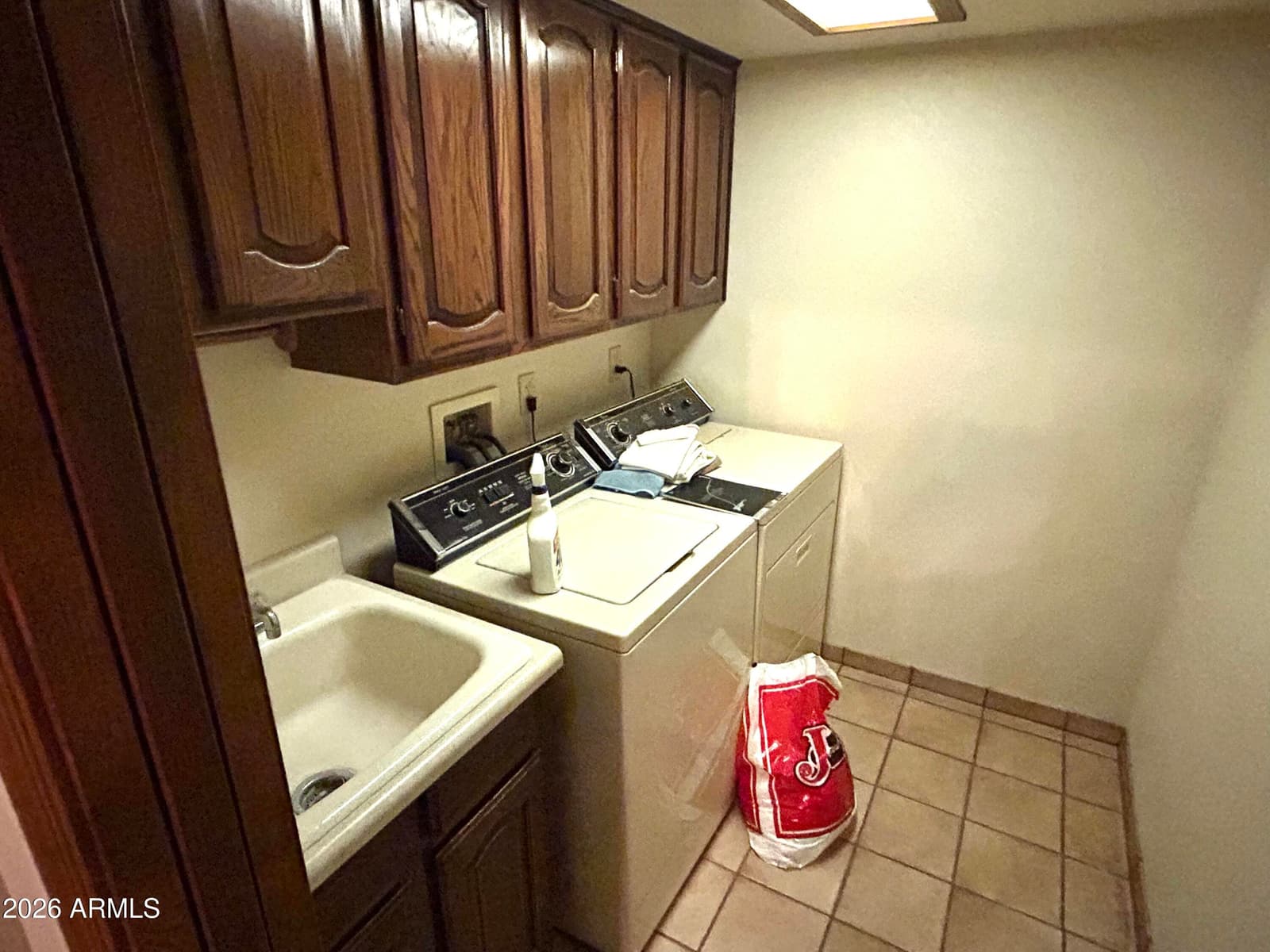 3332 W NORTHVIEW Avenue, Phoenix, AZ 85051 — photo 11 of 17