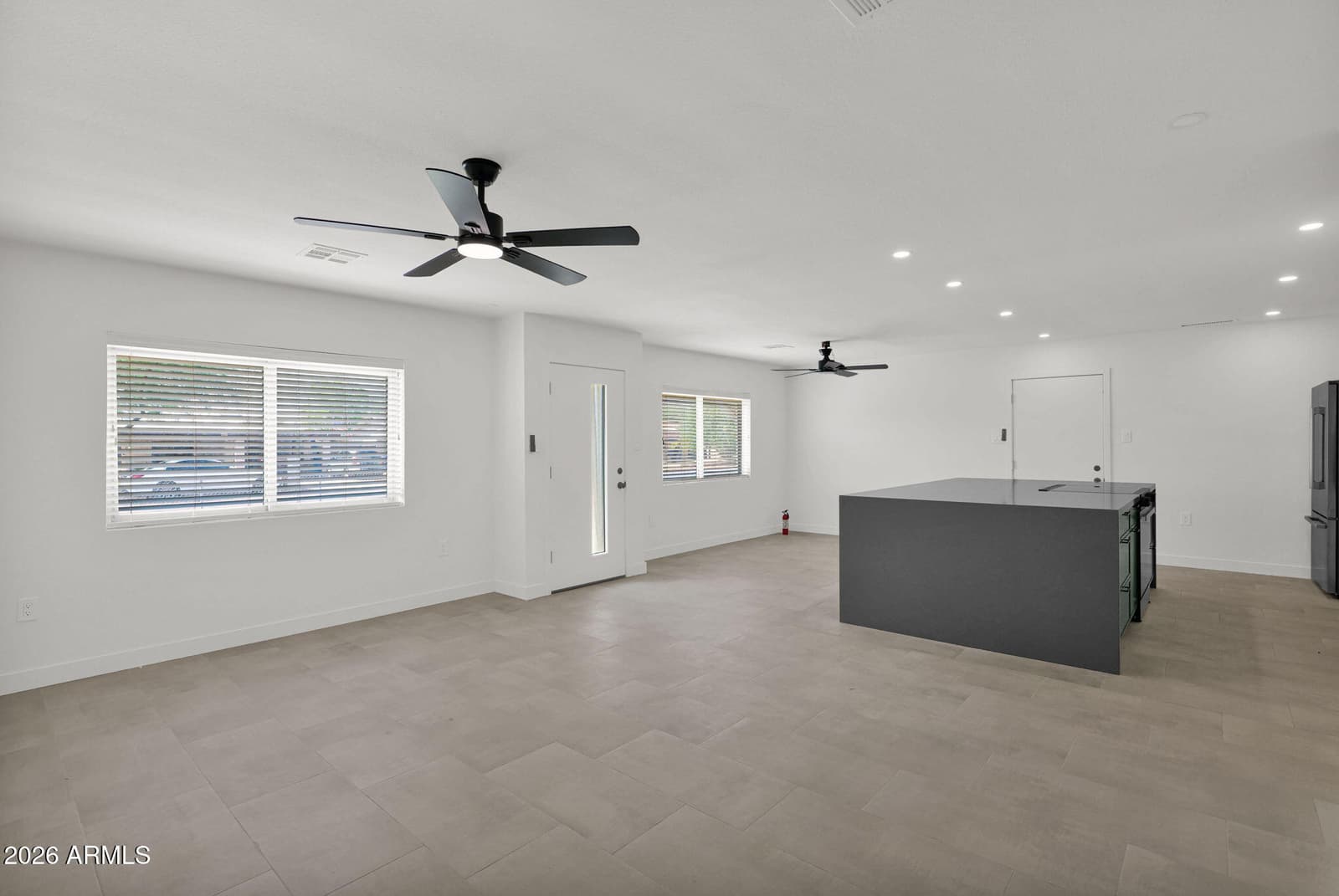 2224 E Sandra Terrace, Phoenix, AZ 85022 — photo 7 of 34
