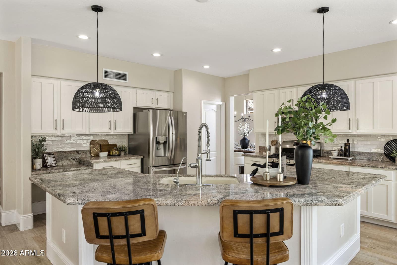 4718 E VIA MONTOYA Drive, Phoenix, AZ 85050 — photo 17 of 47