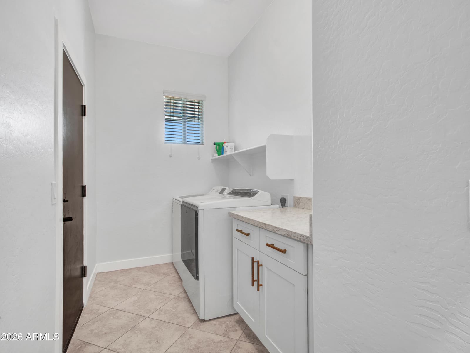 6423 W SILVER SAGE Lane, Phoenix, AZ 85083 — photo 11 of 87
