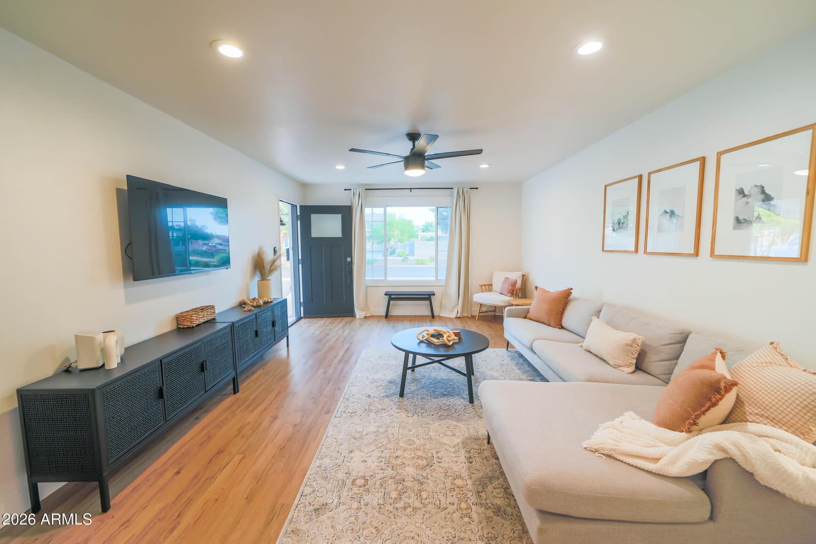 1224 E ALAMEDA Drive, Tempe, AZ 85282 — photo 5 of 17