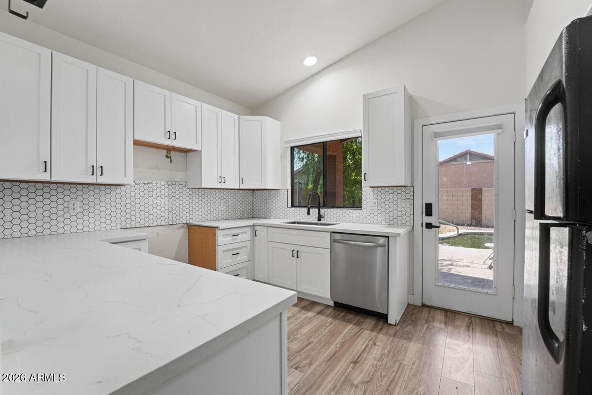 8927 W SHAW BUTTE Drive, Peoria, AZ 85345 — photo 10 of 34