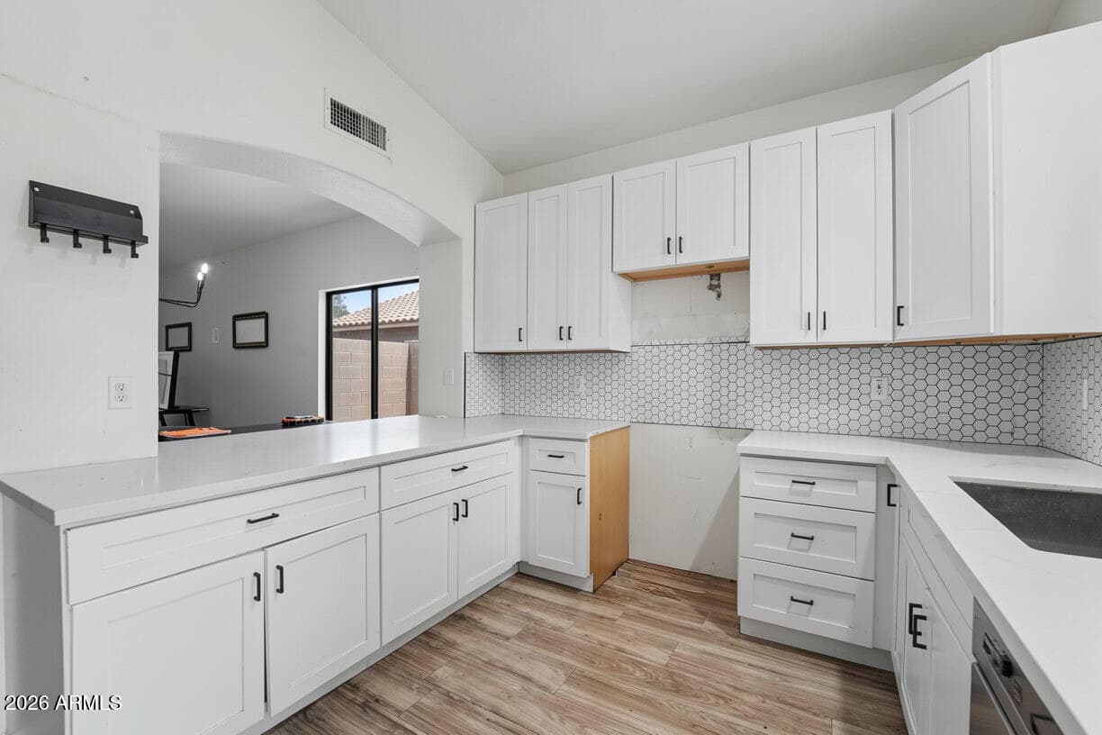 8927 W SHAW BUTTE Drive, Peoria, AZ 85345 — photo 14 of 34