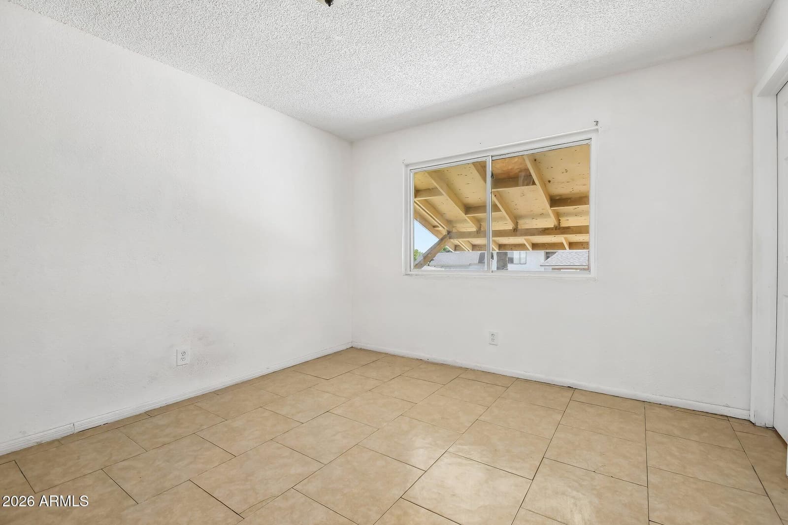 7607 W OSBORN Road, Phoenix, AZ 85033 — photo 12 of 26