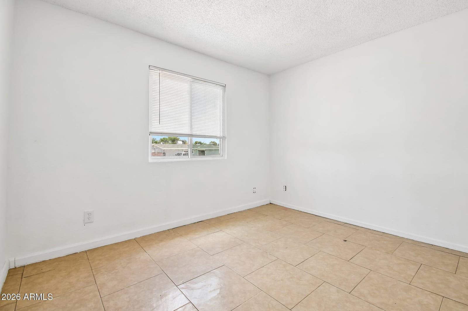 7607 W OSBORN Road, Phoenix, AZ 85033 — photo 14 of 26