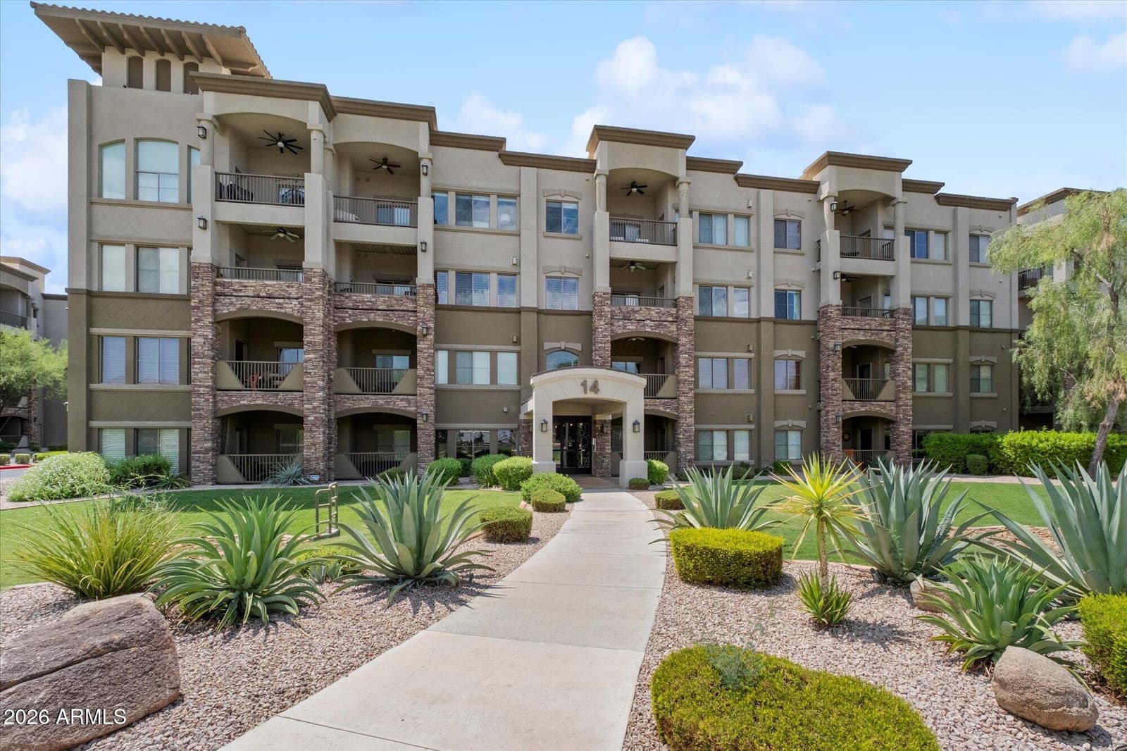 5350 E DEER VALLEY Drive 1250, Phoenix, AZ 85054 — photo 1 of 30