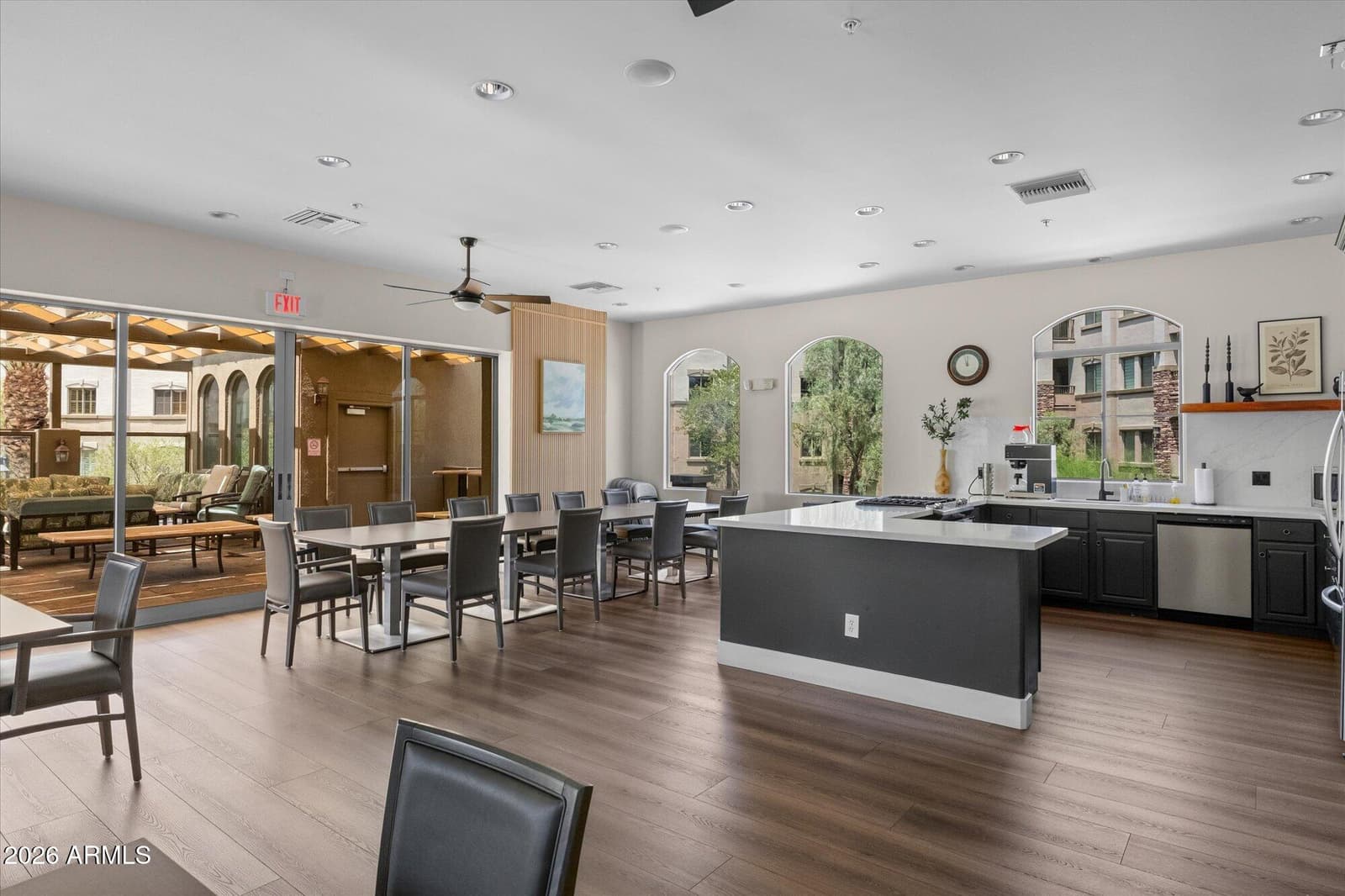 5350 E DEER VALLEY Drive 1250, Phoenix, AZ 85054 — photo 29 of 30