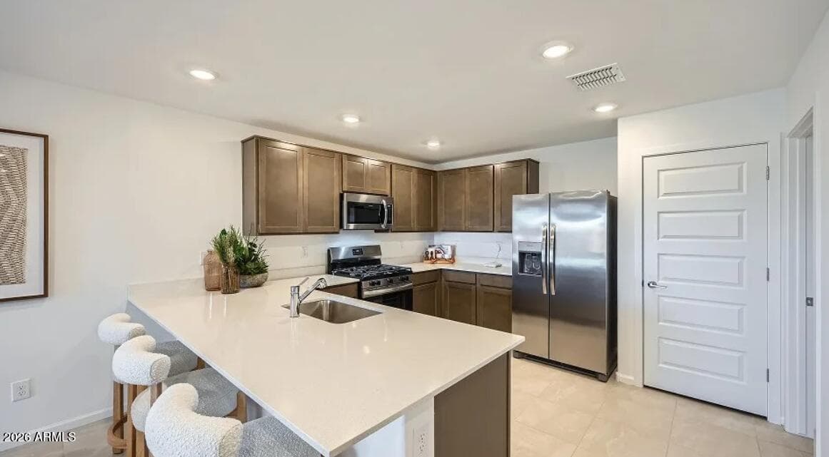 2137 W RAMONA Avenue, Apache Junction, AZ 85120 — photo 3 of 11