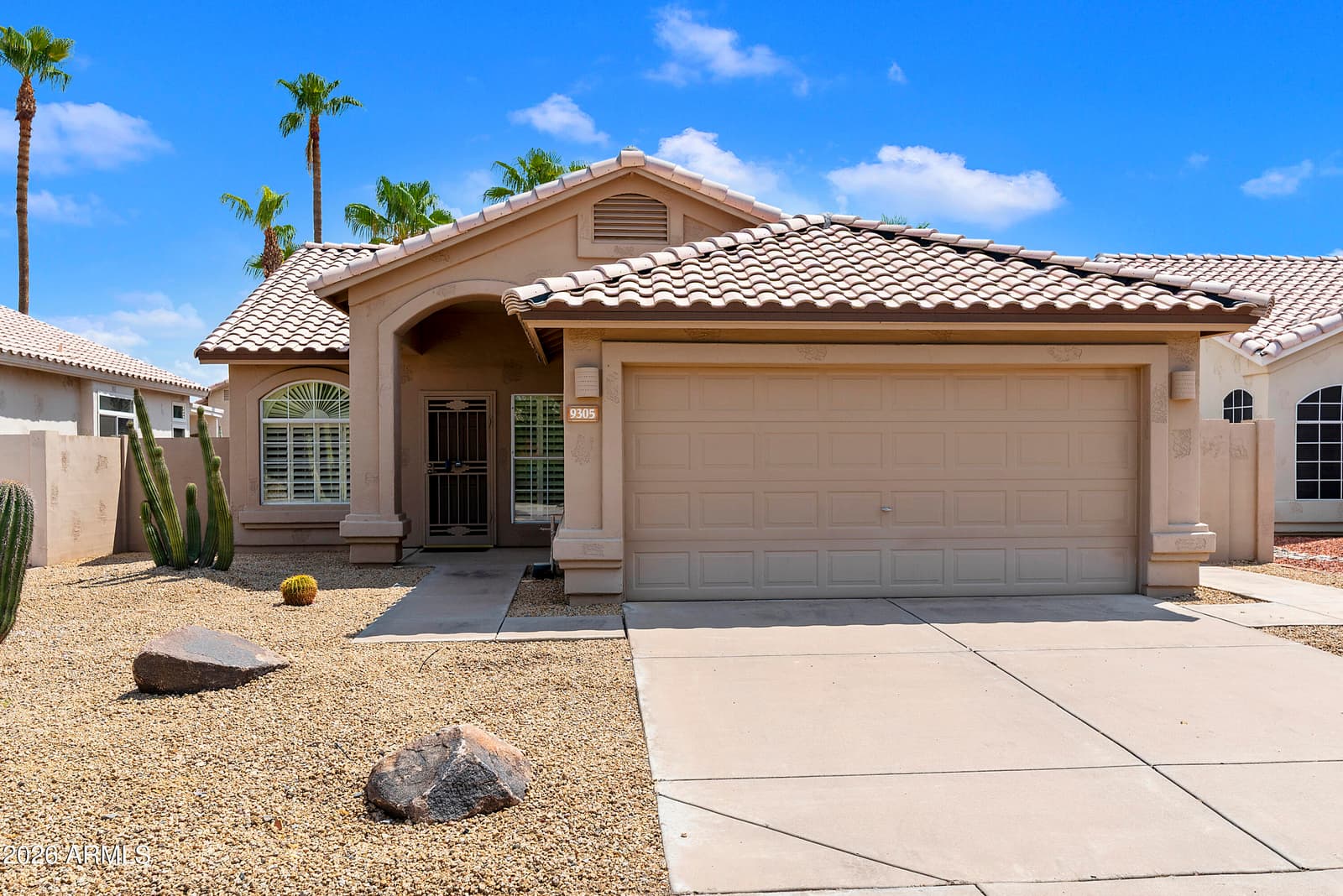 9305 E CARIBBEAN Lane, Scottsdale, AZ 85260 — photo 2 of 28