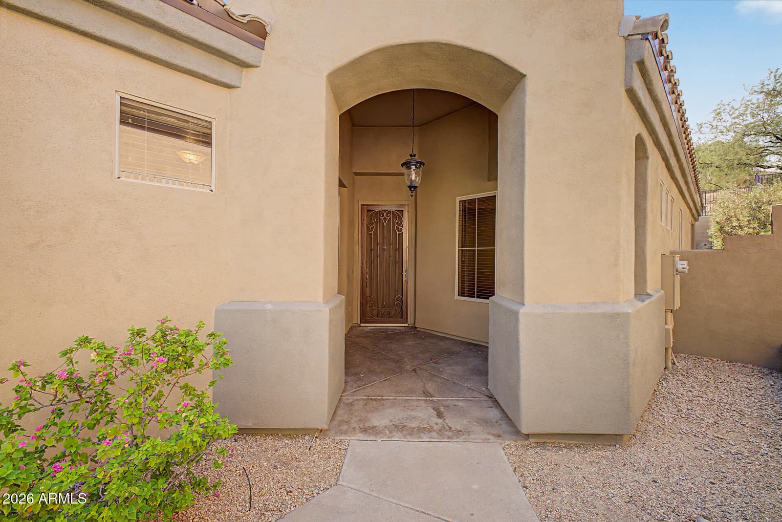 9236 N Broken Bow, Fountain Hills, AZ 85268 — photo 2 of 32
