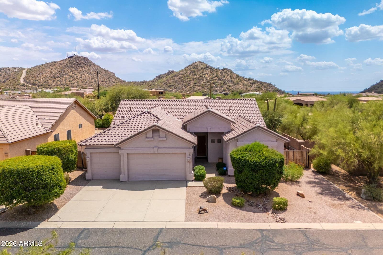 9513 E KNOLL Circle, Mesa, AZ 85207 — photo 1 of 38