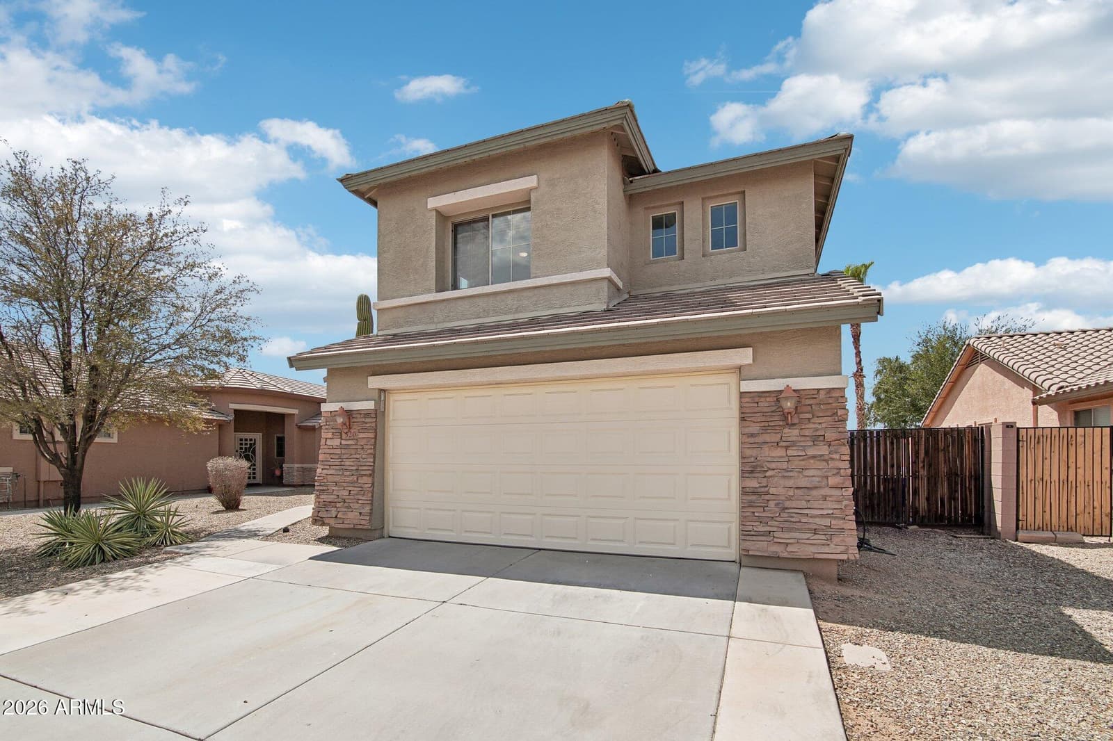 520 S 112TH Drive, Avondale, AZ 85323 — photo 3 of 39