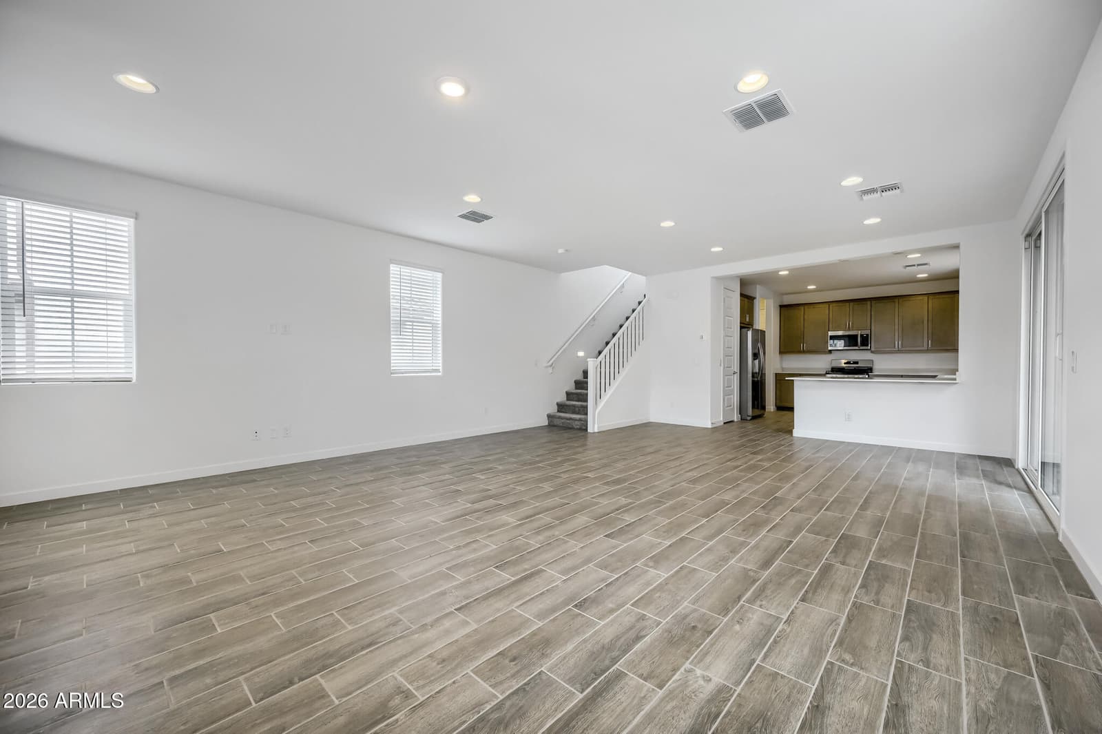 8306 E PRAIRIE Avenue, Mesa, AZ 85212 — photo 4 of 30