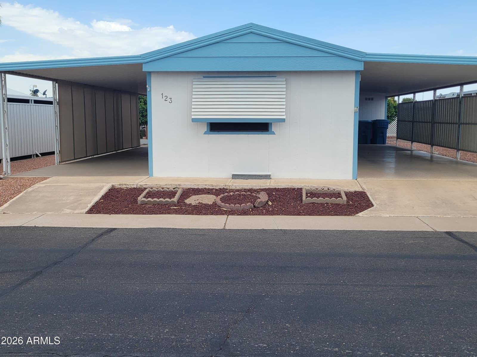 834 S Meridian Road 123, Apache Junction, AZ 85120 — photo 1 of 37