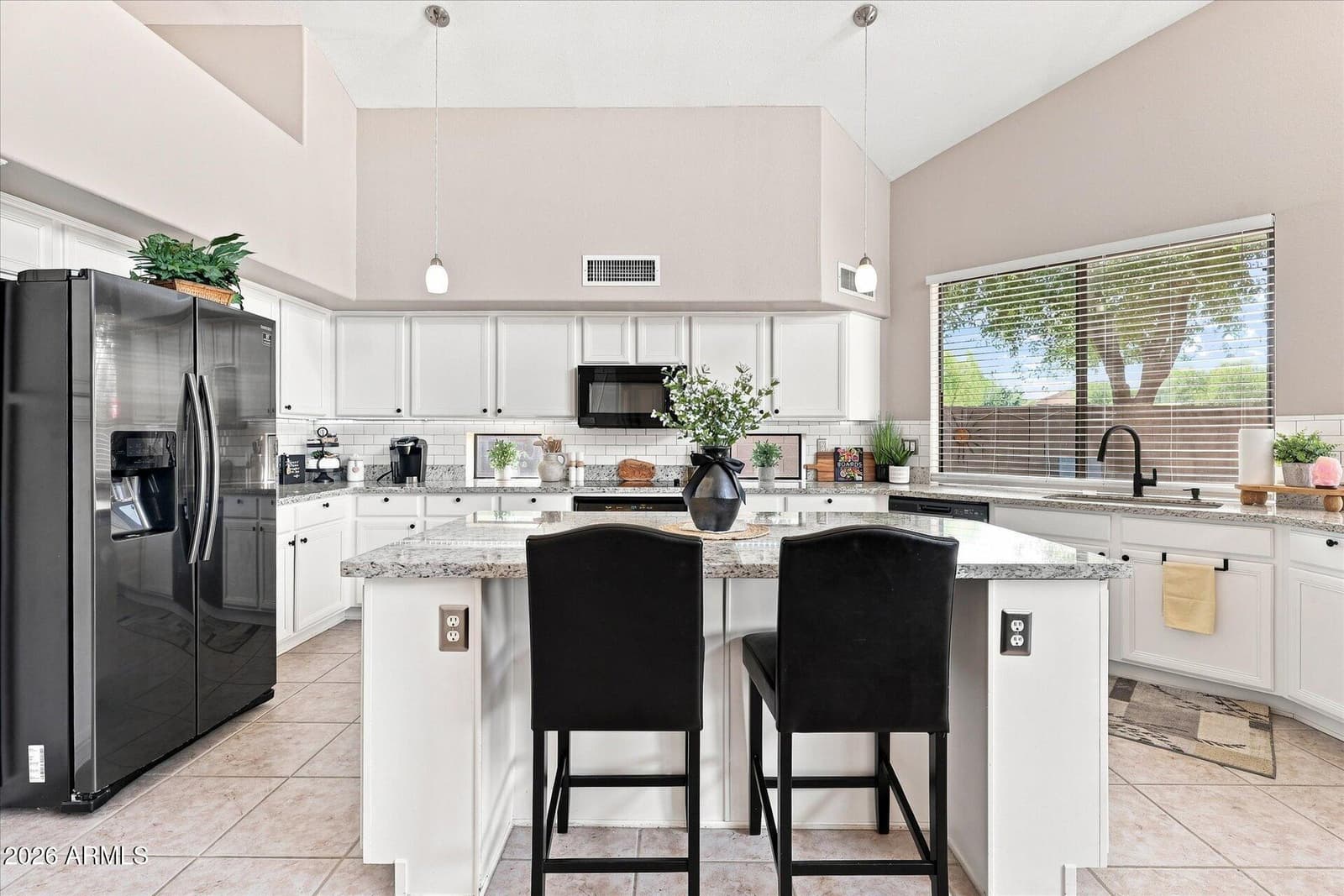 692 W HONEYSUCKLE Drive, Chandler, AZ 85248 — photo 11 of 59