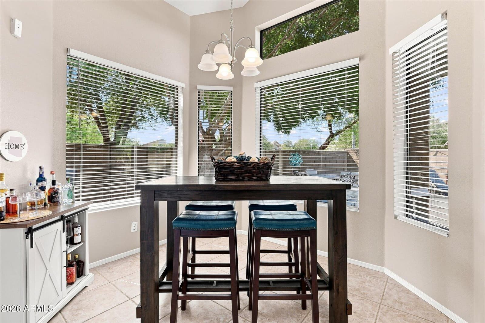 692 W HONEYSUCKLE Drive, Chandler, AZ 85248 — photo 15 of 59