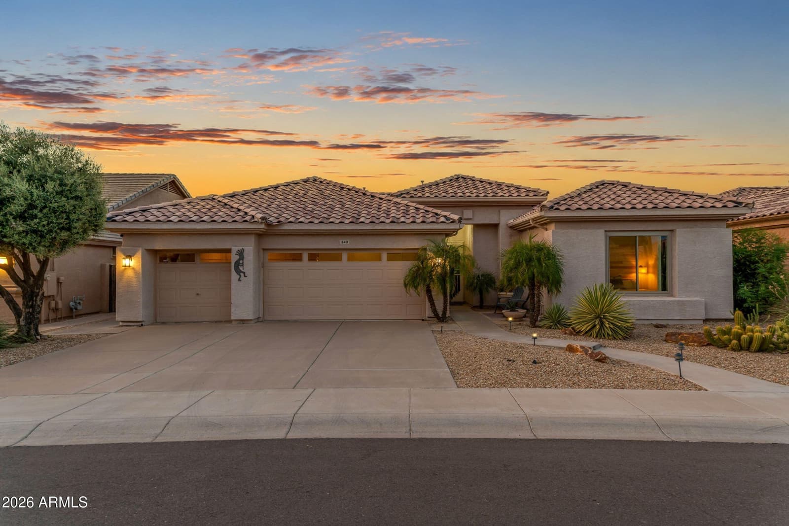 840 W CHERRYWOOD Drive, Chandler, AZ 85248 — photo 1 of 68