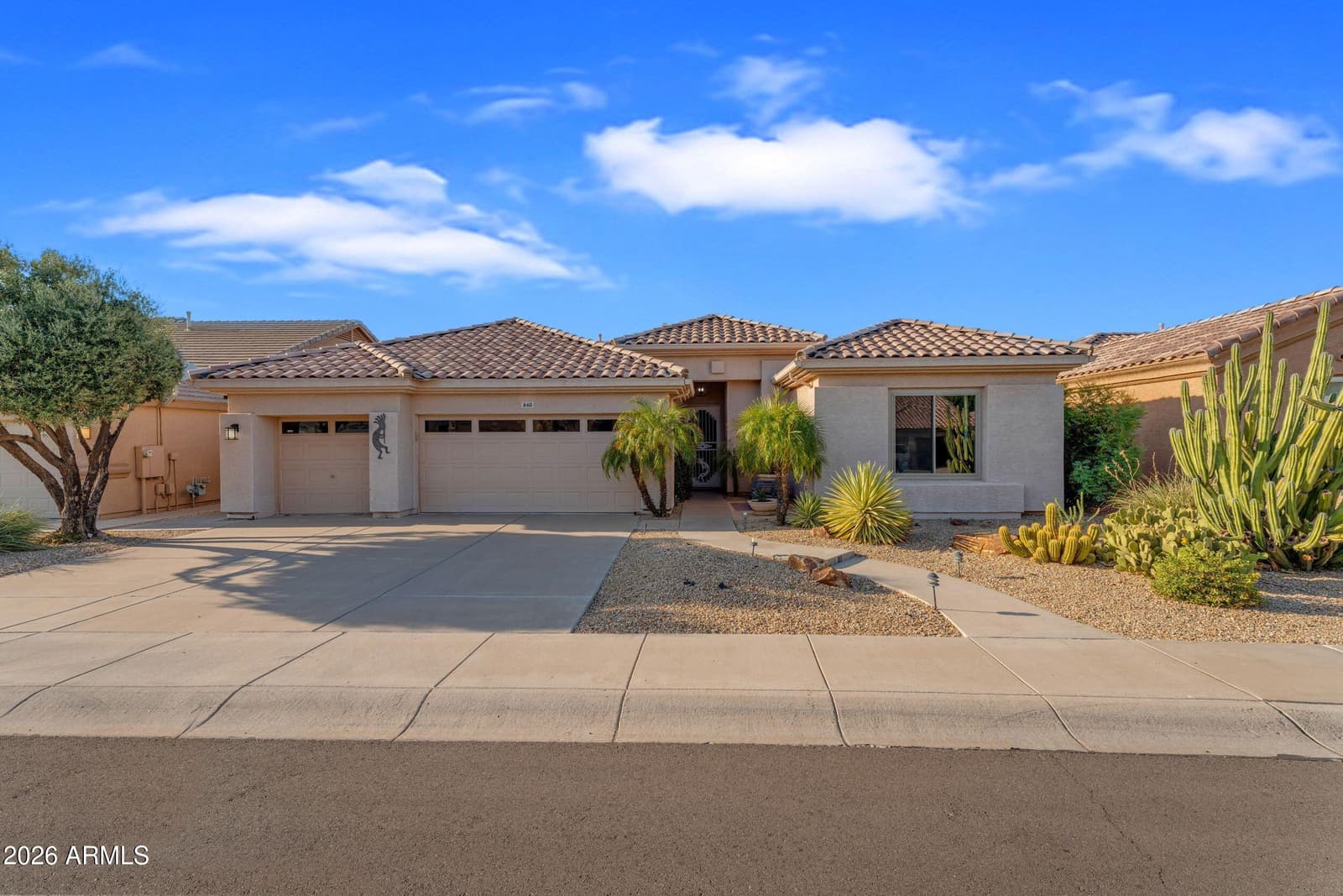 840 W CHERRYWOOD Drive, Chandler, AZ 85248 — photo 5 of 68