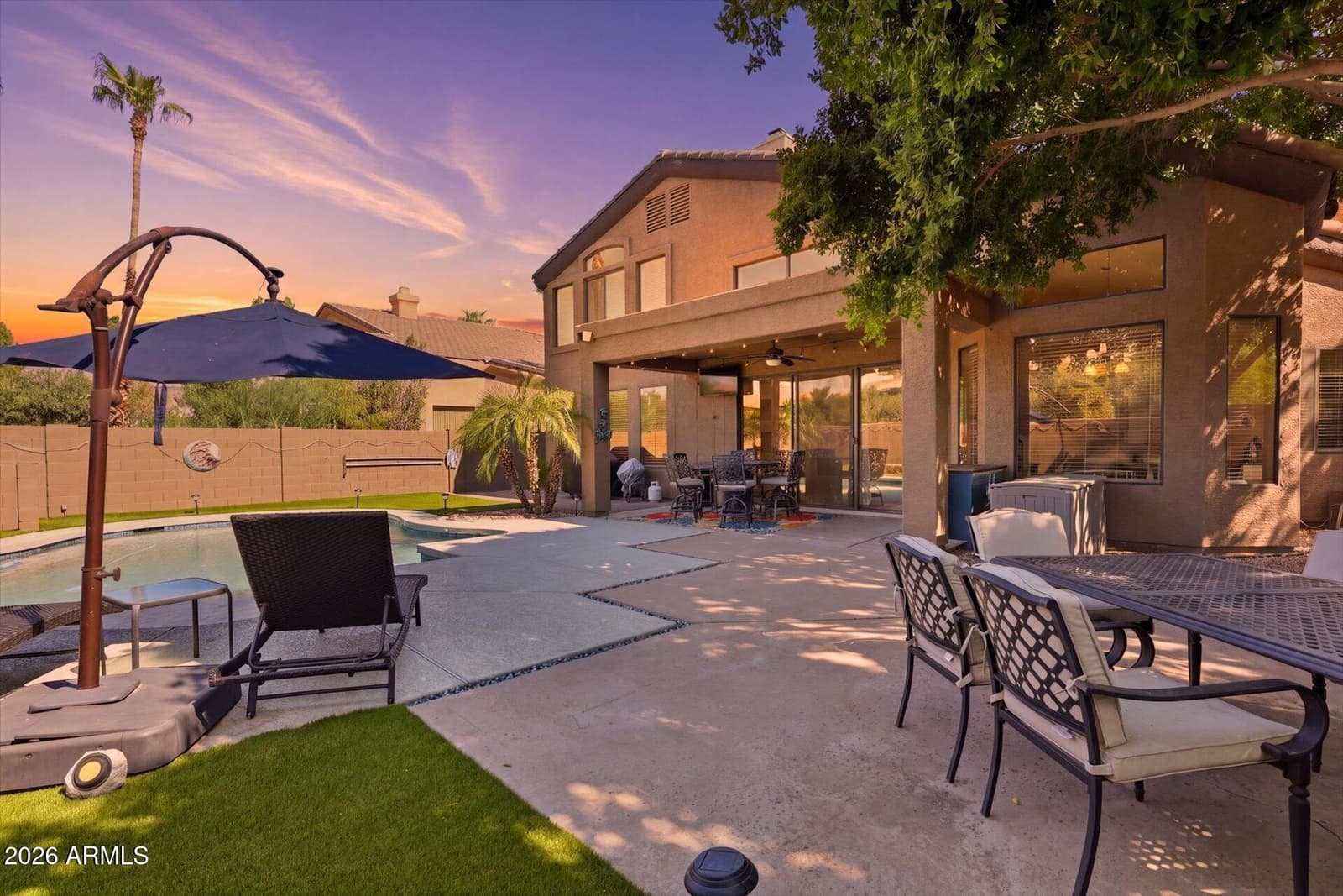 692 W HONEYSUCKLE Drive, Chandler, AZ 85248 — photo 41 of 59