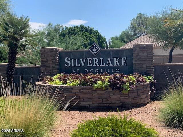 914 W Azalea Place, Chandler, AZ 85248 — photo 2 of 6