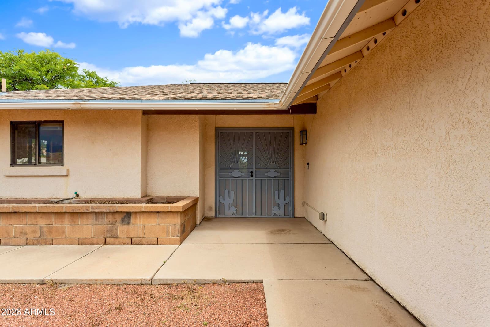 5255 HIGHLAND SHADOWS Drive, Sierra Vista, AZ 85635 — photo 3 of 33