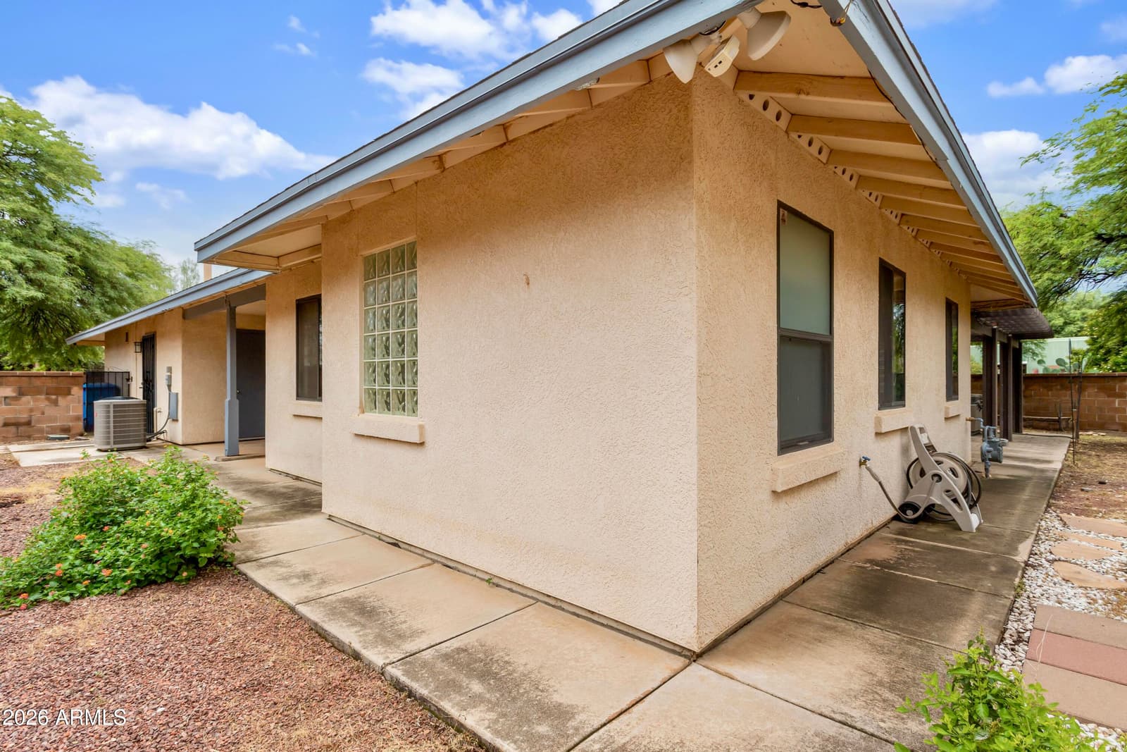5255 HIGHLAND SHADOWS Drive, Sierra Vista, AZ 85635 — photo 28 of 33