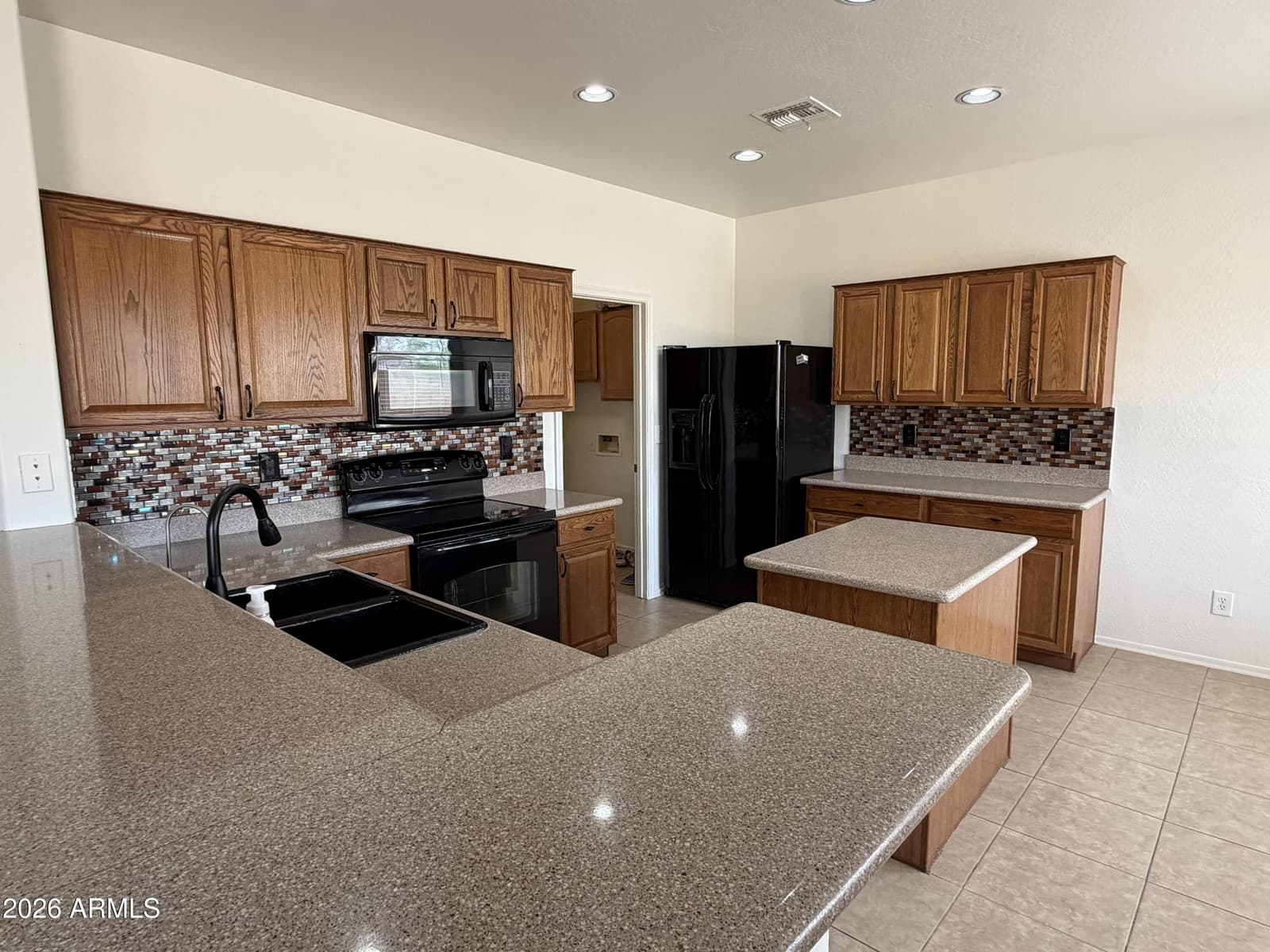 41108 N HUDSON Trail, Anthem, AZ 85086 — photo 3 of 31