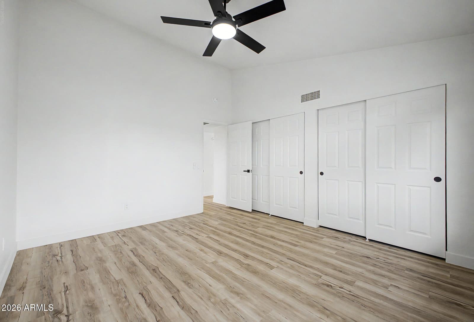3033 W TONOPAH Drive, Phoenix, AZ 85027 — photo 13 of 22