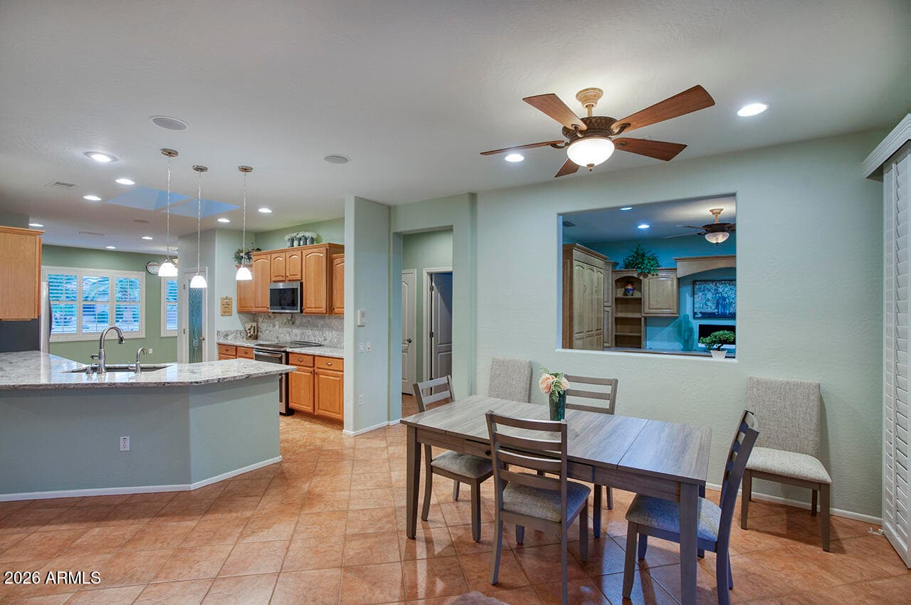 19906 N GOLDEN BARREL Drive, Surprise, AZ 85374 — photo 6 of 34