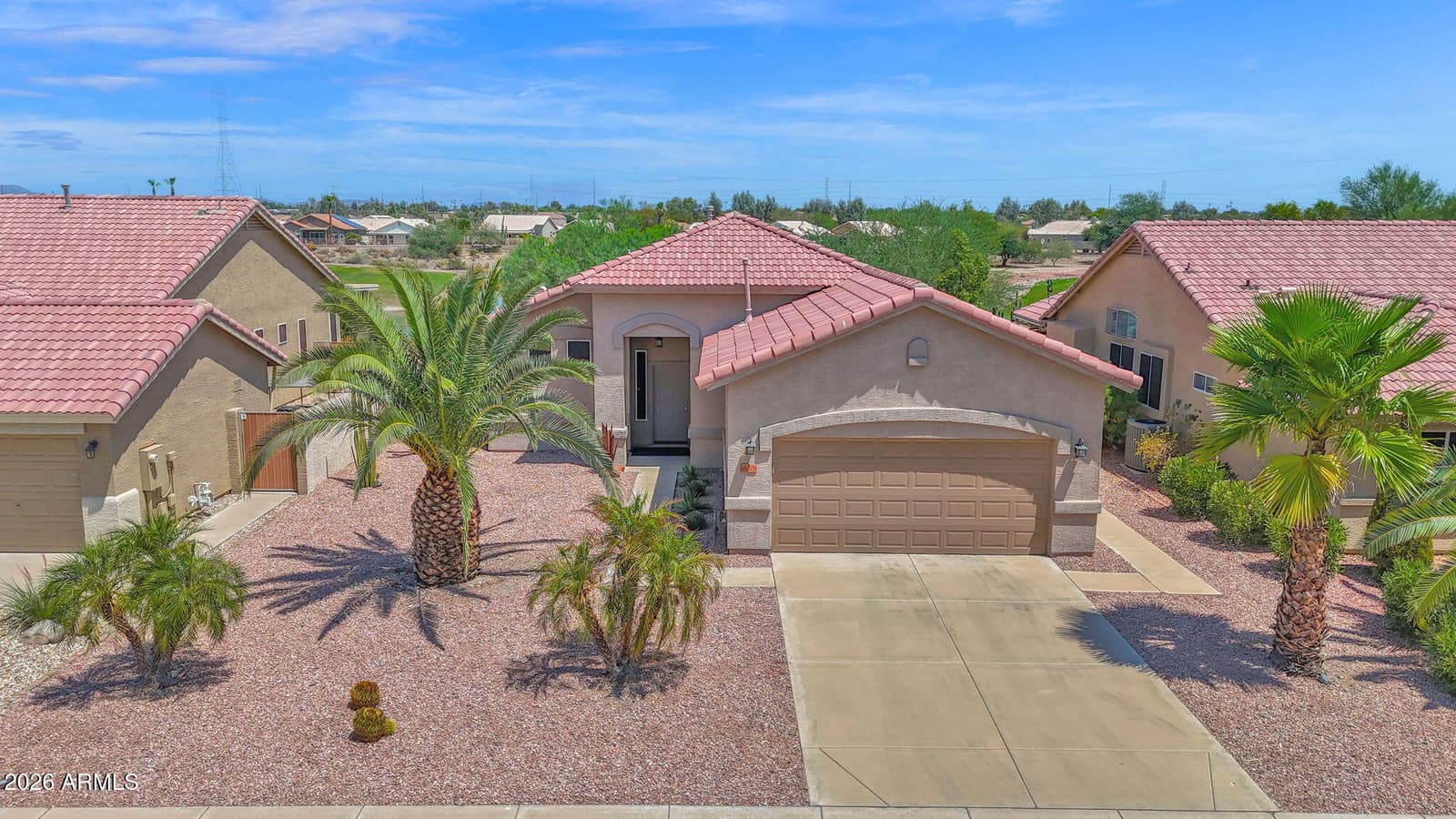 18379 N 116TH Drive, Surprise, AZ 85378 — photo 4 of 34